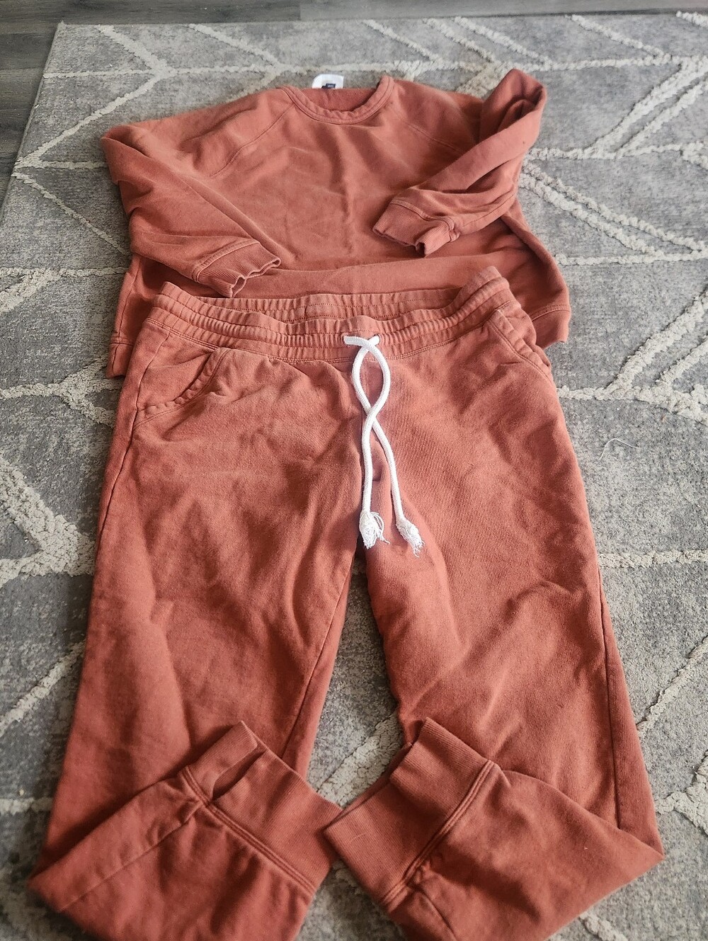 Universal Threads Rust Cozy Sweatshirt & Jogger Set